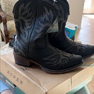 Roper Black Western Boots